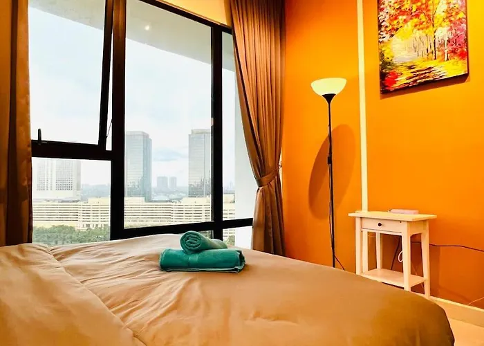 Gathering House Mosaic Midvalley 2Br 1K4Q 7-13Px